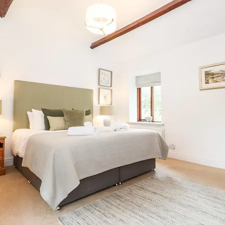 Holiday home Gale House *
